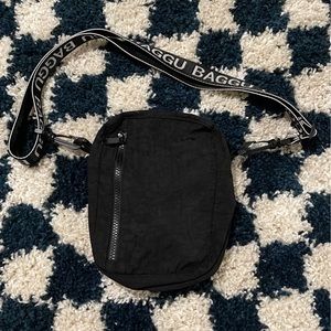 Original crossbody baggu bag